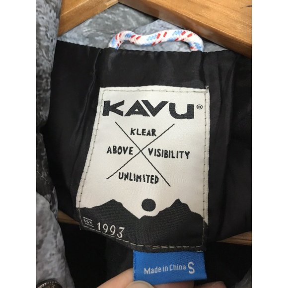 Kavu Women's Small Briar Jacket Vest Gray Forrest Trees Graphic *Flawed* - Picture 5 of 10